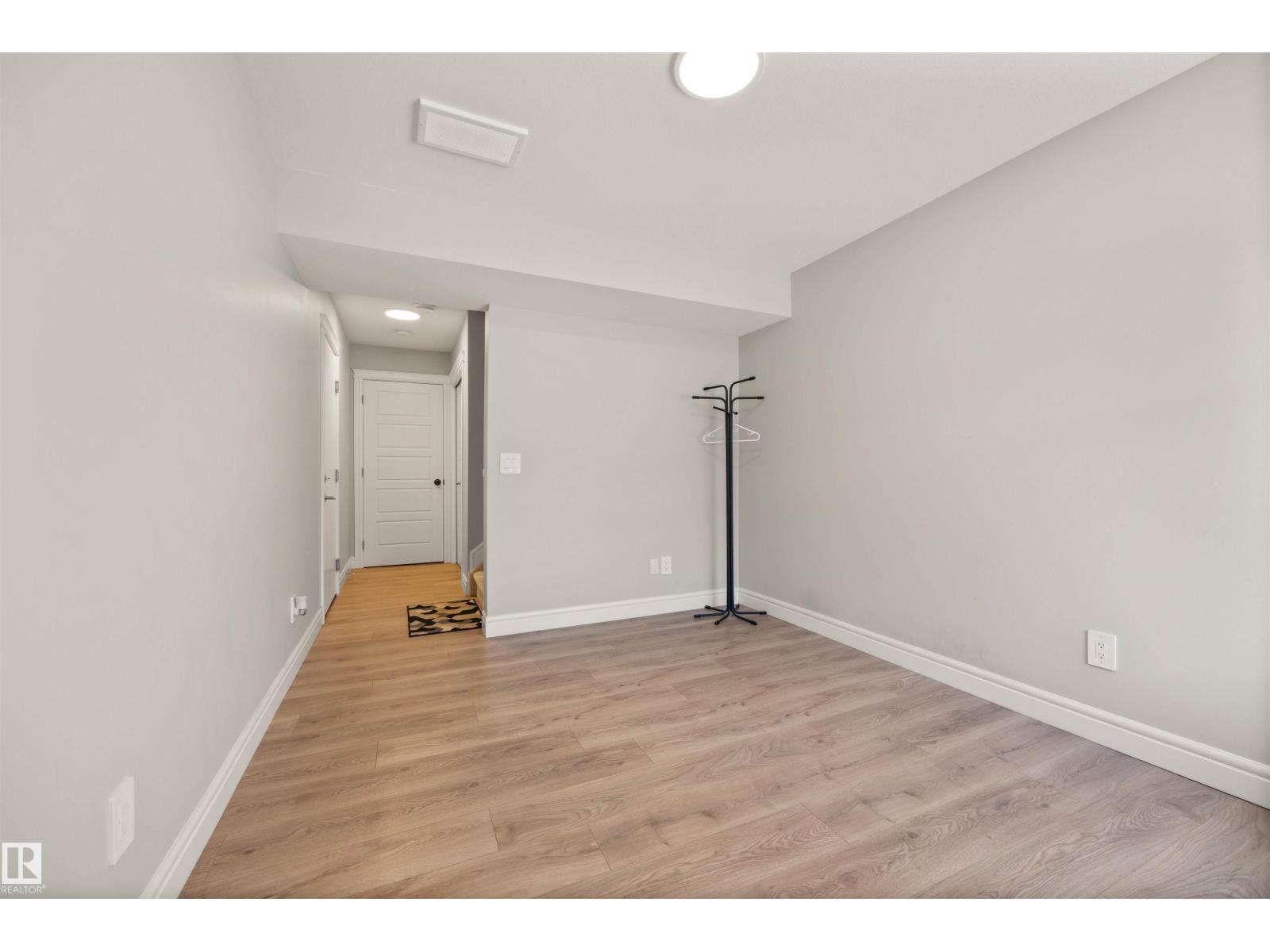 7828 Koruluk Link Li Sw, Edmonton, Alberta  T6W 4V1 - Photo 5 - E4470134