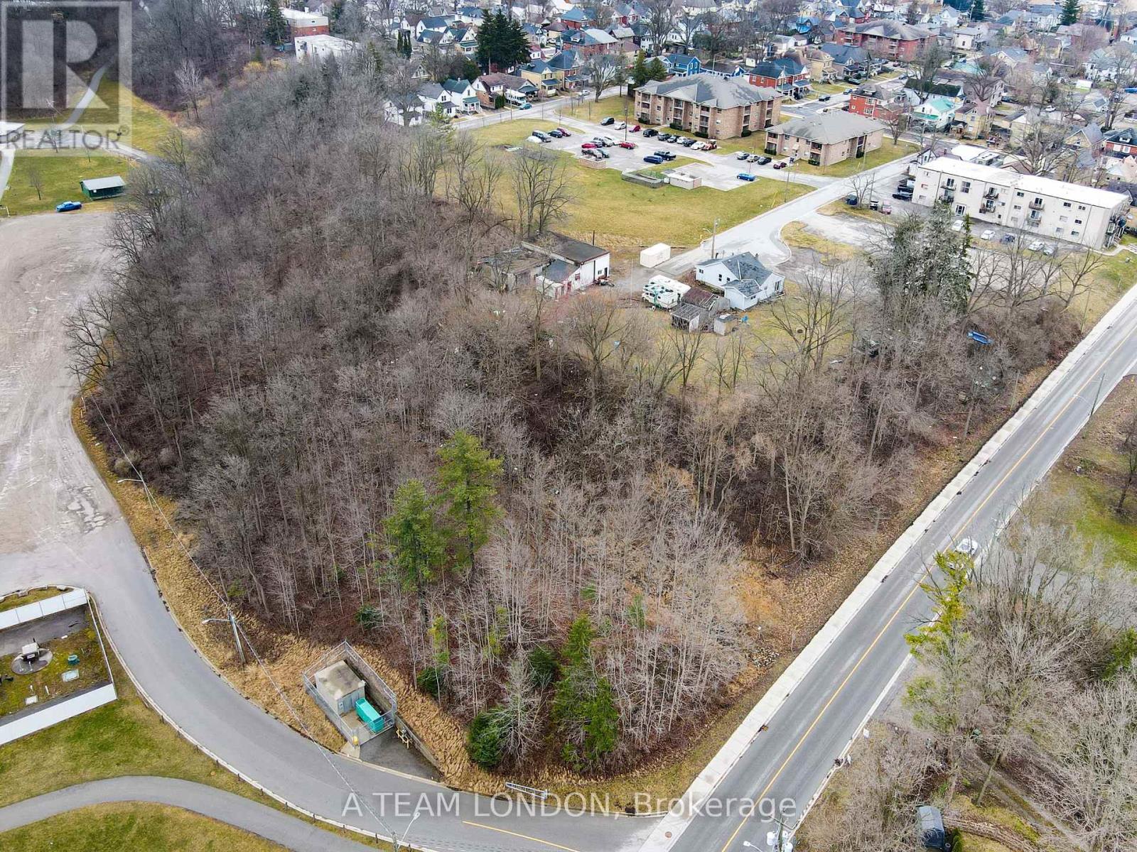 6 Pearl Street W, St. Thomas, Ontario  N5P 2N8 - Photo 16 - X12699978