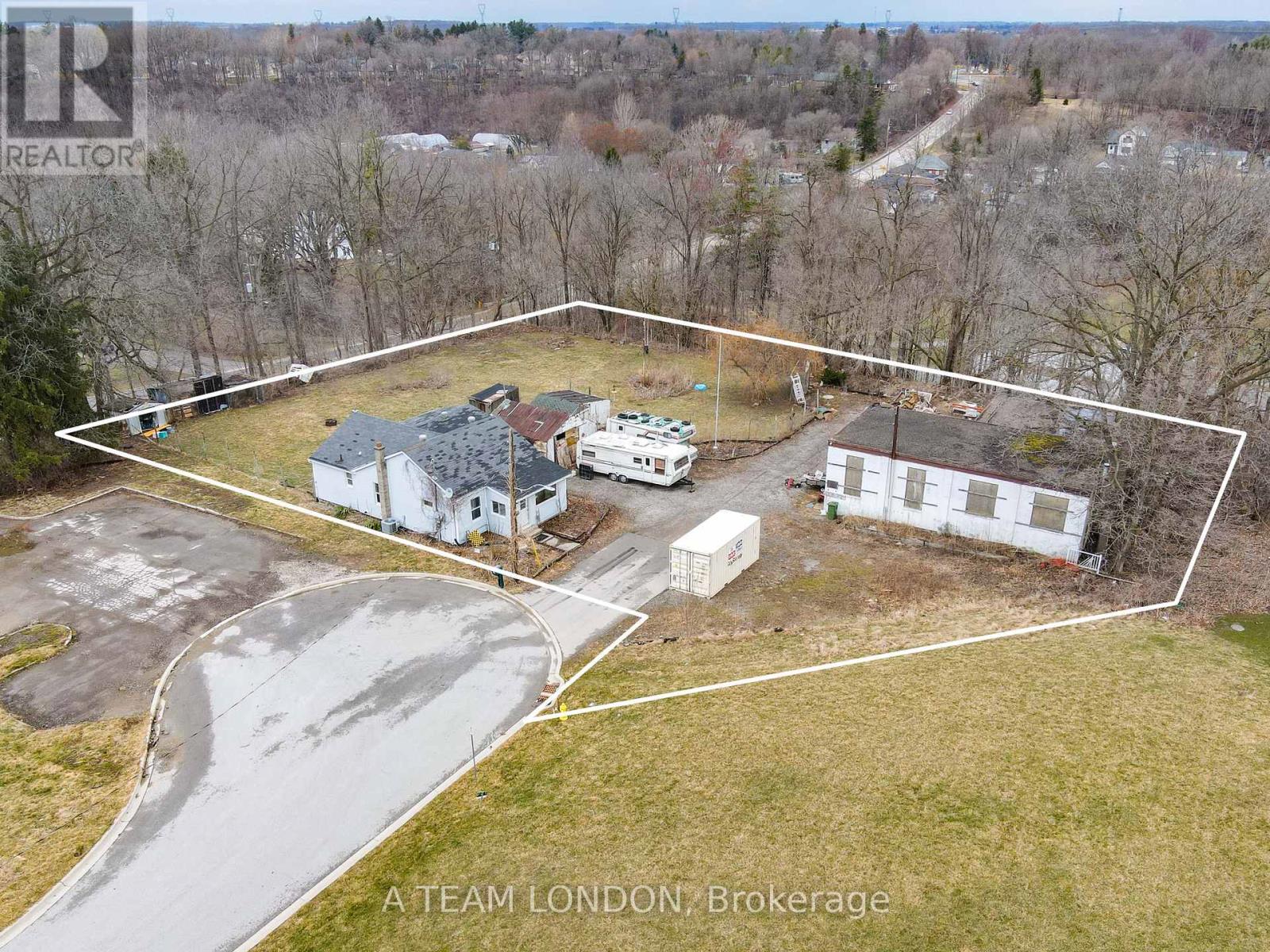 6 Pearl Street W, St. Thomas, Ontario  N5P 2N8 - Photo 4 - X12699978