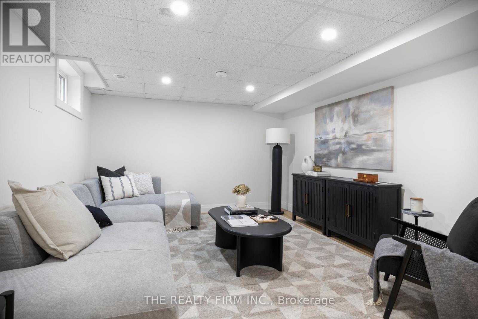 179 Valleyview Drive, Middlesex Centre, Ontario  N0L 1R0 - Photo 15 - X12700034