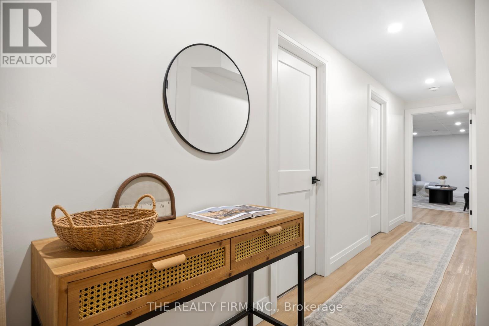 179 Valleyview Drive, Middlesex Centre, Ontario  N0L 1R0 - Photo 9 - X12700034