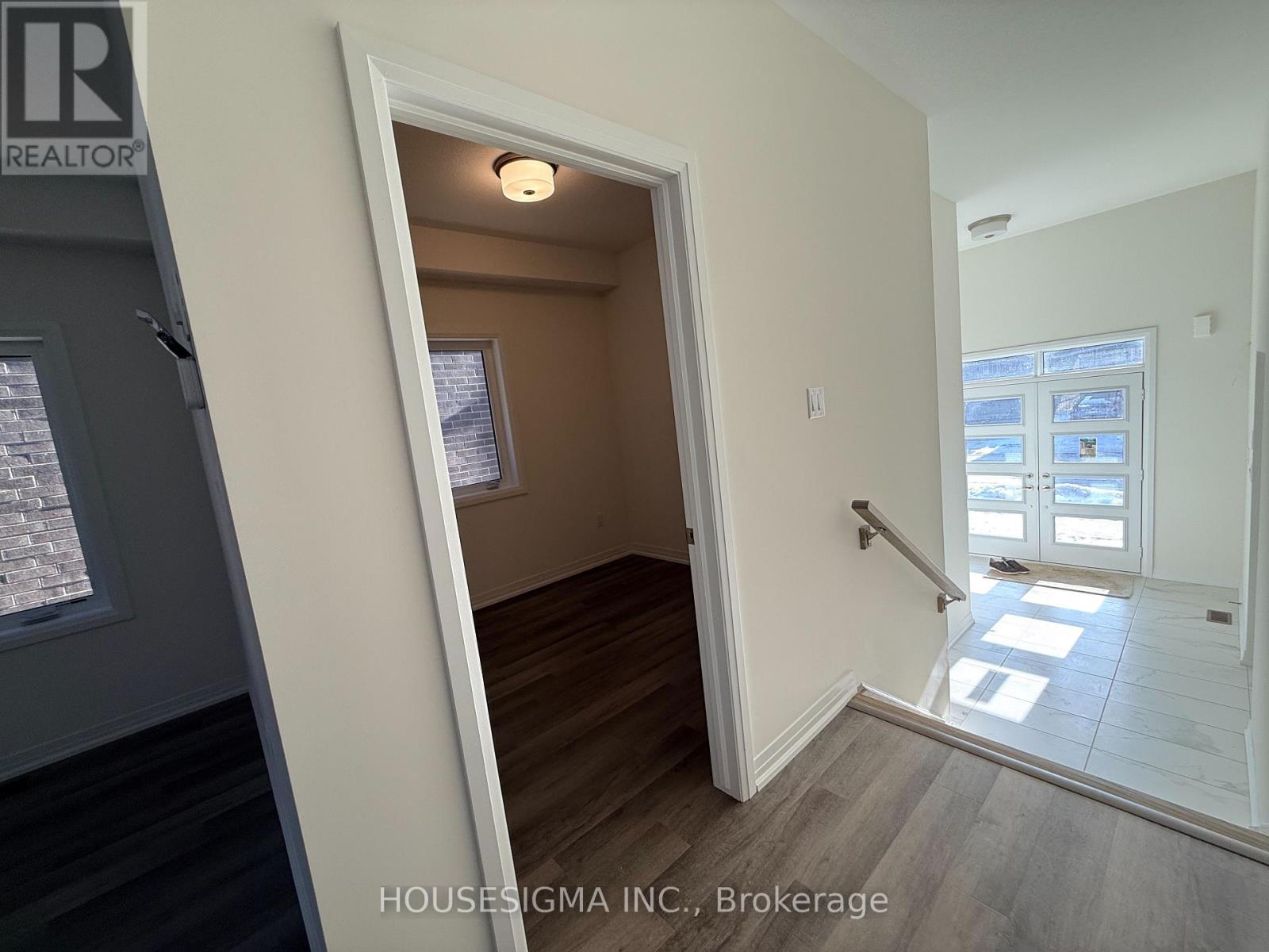 9 Sherrill Avenue, Brantford, Ontario  N3V 0C3 - Photo 17 - X12699776