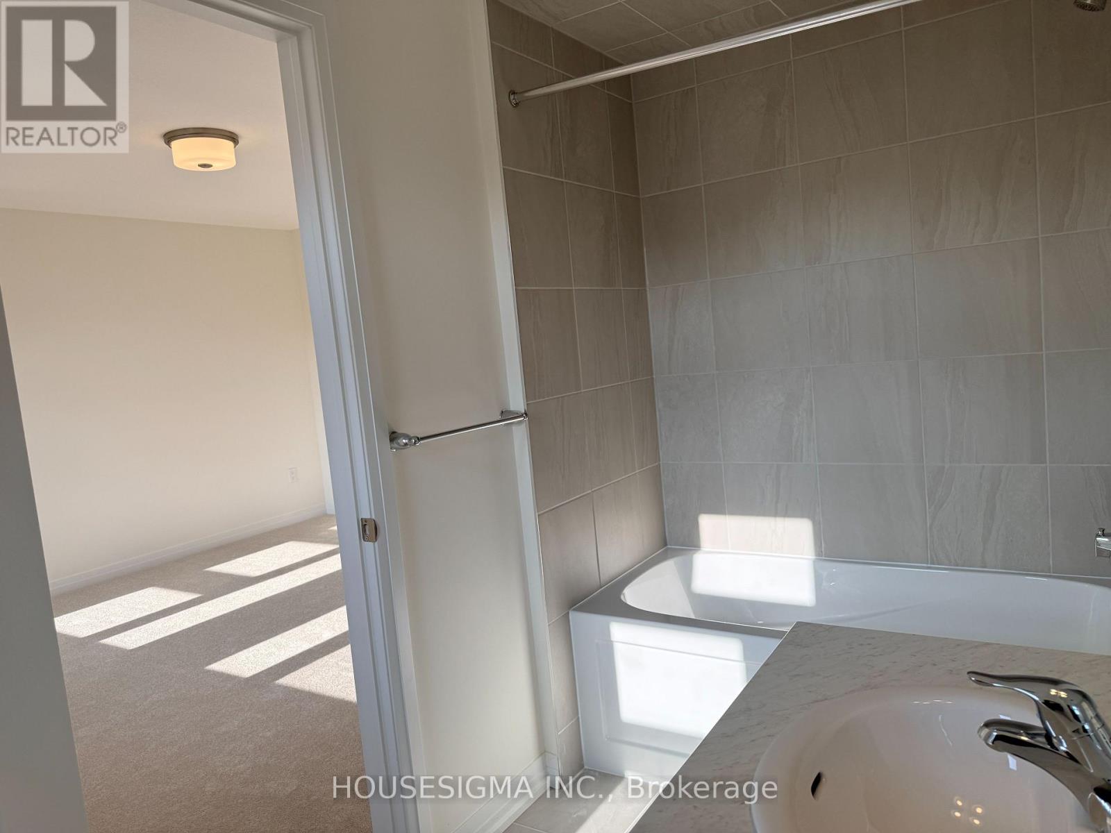 9 Sherrill Avenue, Brantford, Ontario  N3V 0C3 - Photo 33 - X12699776