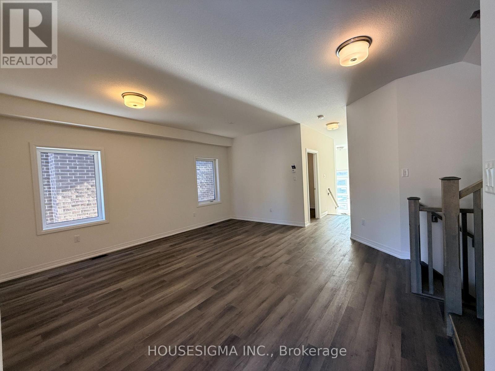 9 Sherrill Avenue, Brantford, Ontario  N3V 0C3 - Photo 7 - X12699776