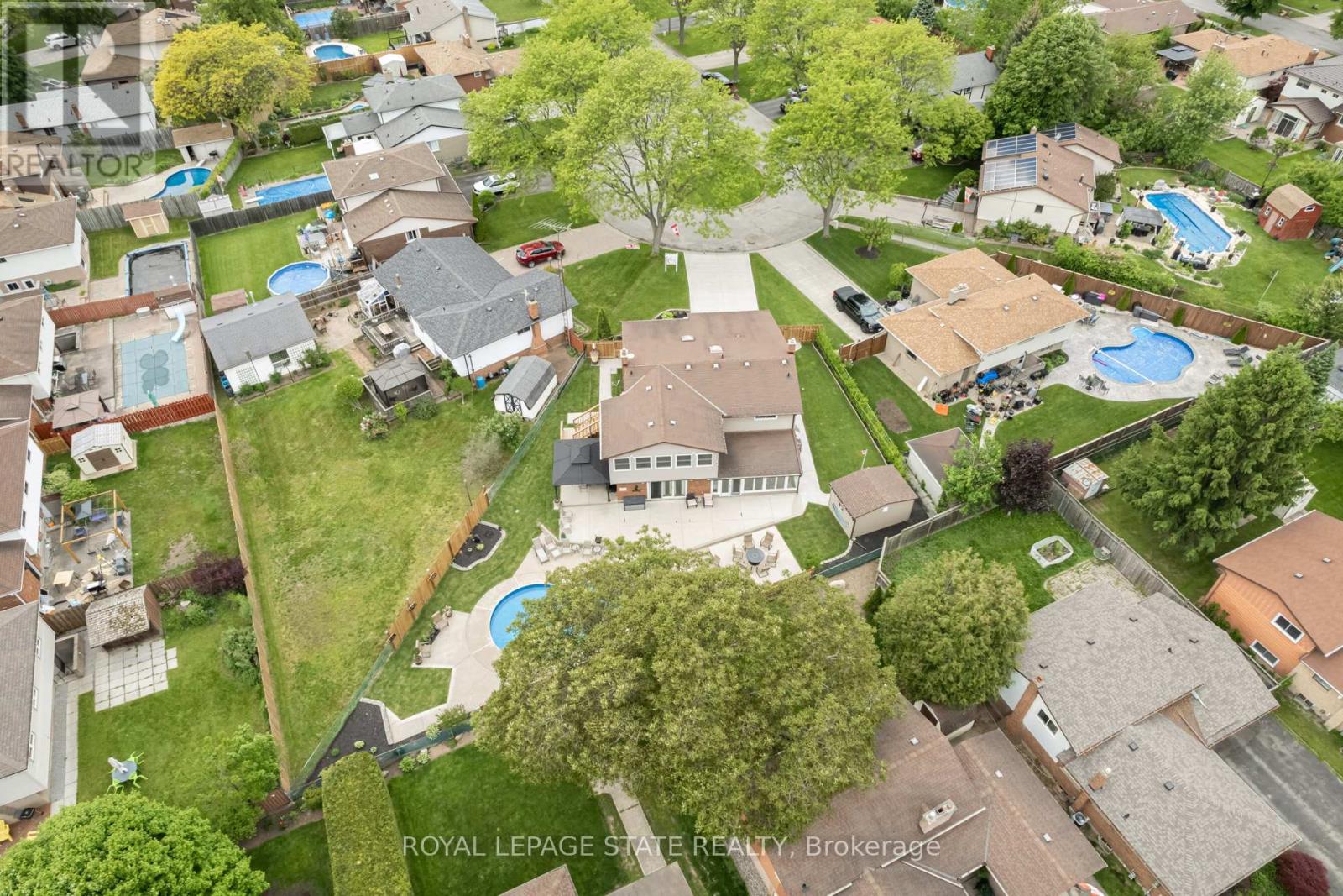 7078 Rosseau Place, Niagara Falls, Ontario  L2J 3V2 - Photo 3 - X12699782