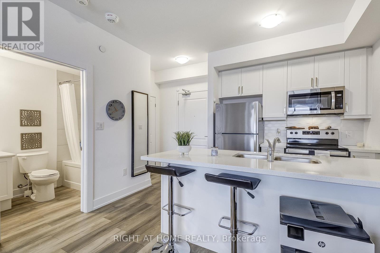 604 - 470 Dundas Street E, Hamilton, Ontario  L8B 2A6 - Photo 26 - X12699852