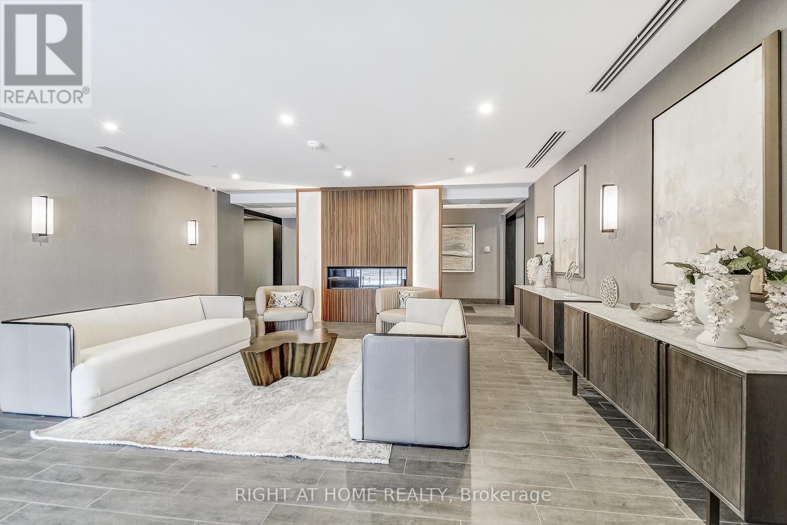 604 - 470 Dundas Street E, Hamilton, Ontario  L8B 2A6 - Photo 8 - X12699852