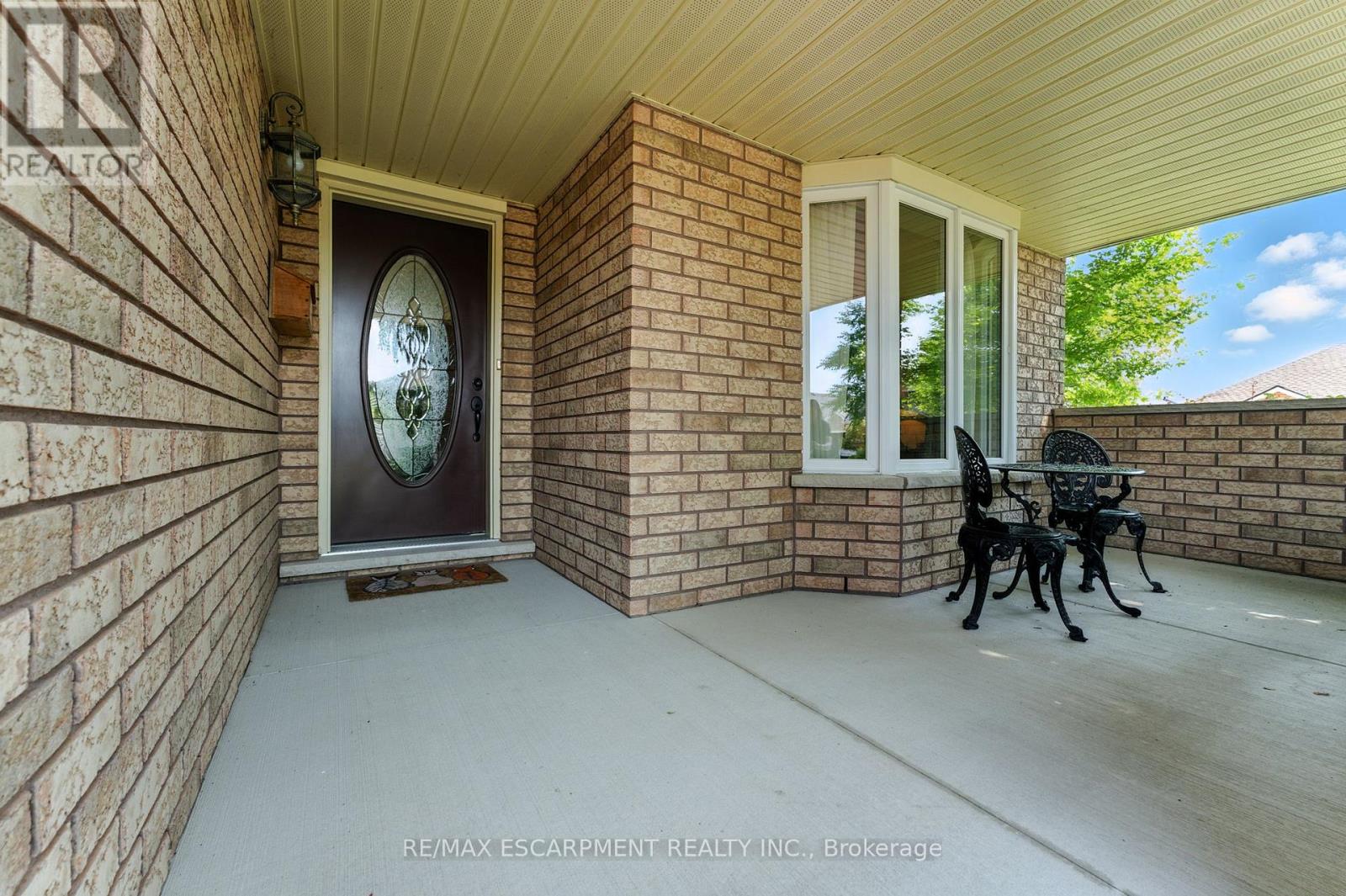 50 Upper Canada Drive, Norfolk, Ontario  N0E 1M0 - Photo 3 - X12699876