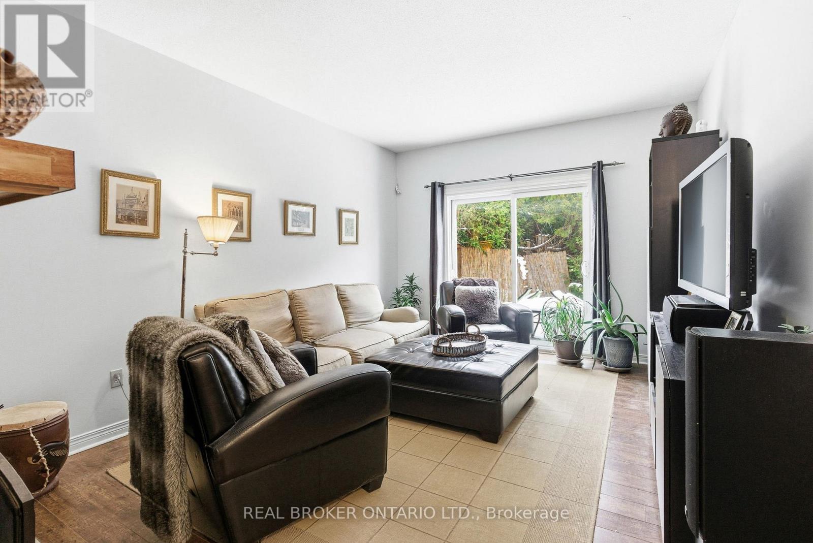 851 Rob Roy Avenue, Ottawa, Ontario  K2B 8S6 - Photo 15 - X12700050