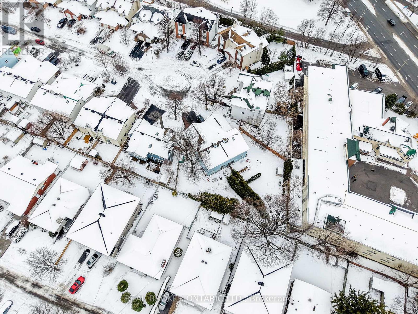 851 Rob Roy Avenue, Ottawa, Ontario  K2B 8S6 - Photo 26 - X12700050