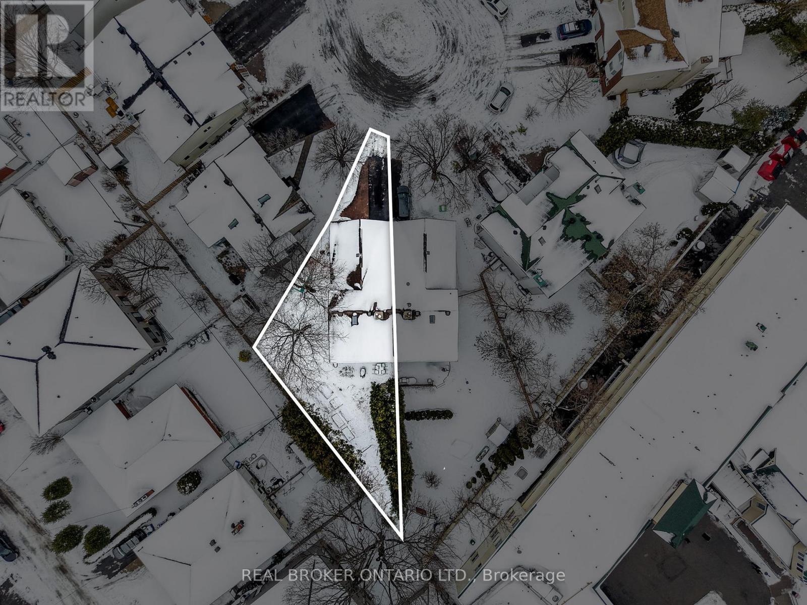 851 Rob Roy Avenue, Ottawa, Ontario  K2B 8S6 - Photo 27 - X12700050