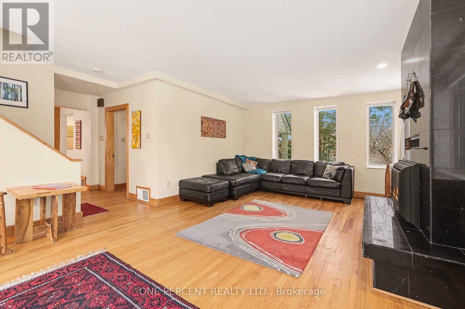 60 Pontiac Street, Ottawa, Ontario  K1Y 2K1 - Photo 8 - X12700138