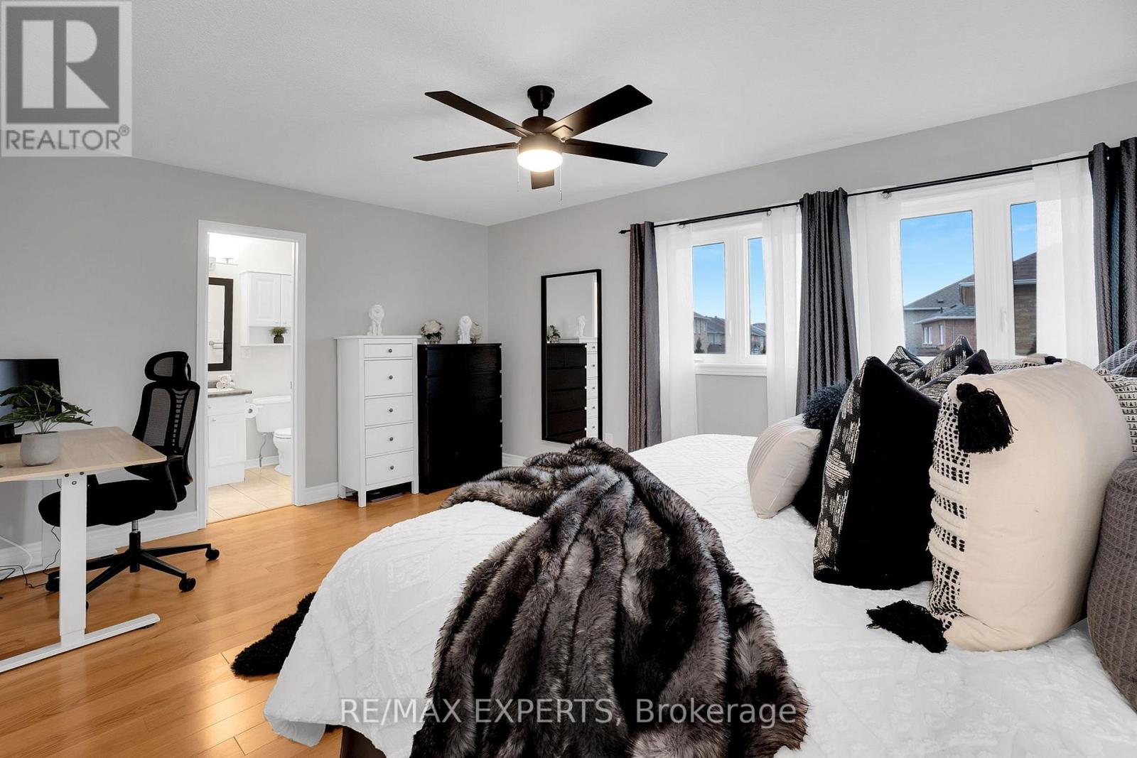 118 Kayla Crescent, Vaughan, Ontario  L6A 3P4 - Photo 14 - N12699528