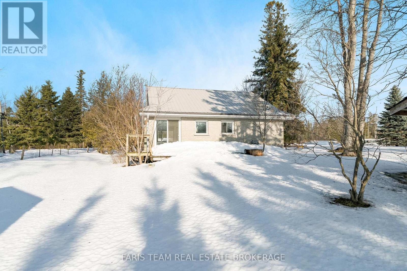 25 Ayling Reid Court, Wasaga Beach, Ontario  L9Z 2G5 - Photo 30 - S12691604