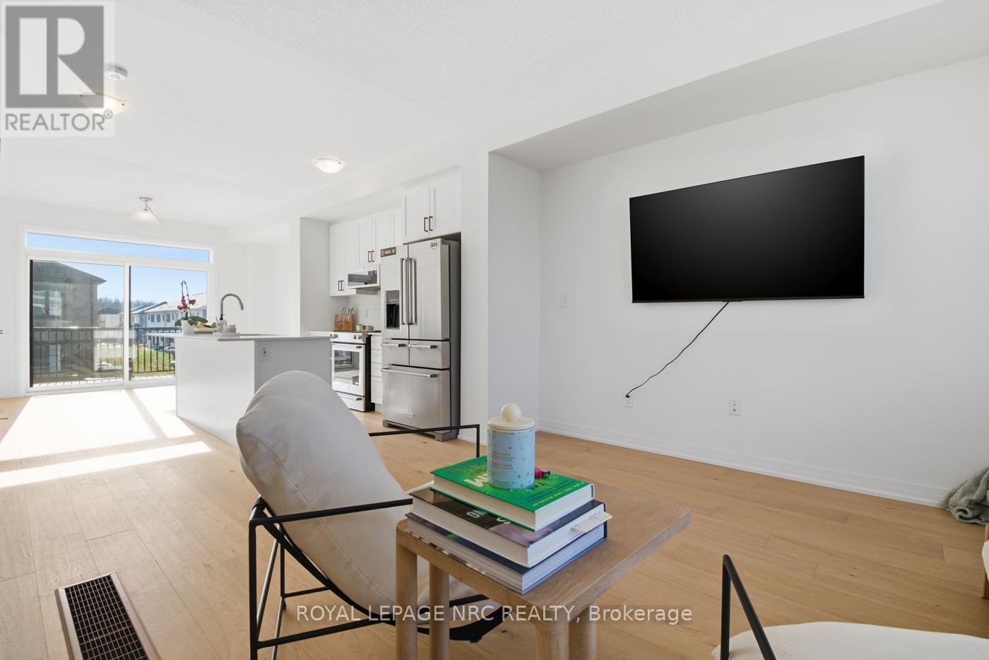 49 Melody Lane, Thorold, Ontario  L0S 1K0 - Photo 14 - X12700106