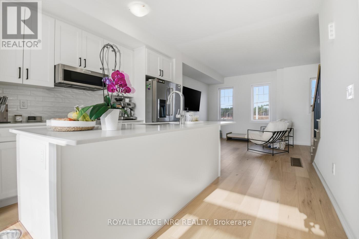 49 Melody Lane, Thorold, Ontario  L0S 1K0 - Photo 16 - X12700106