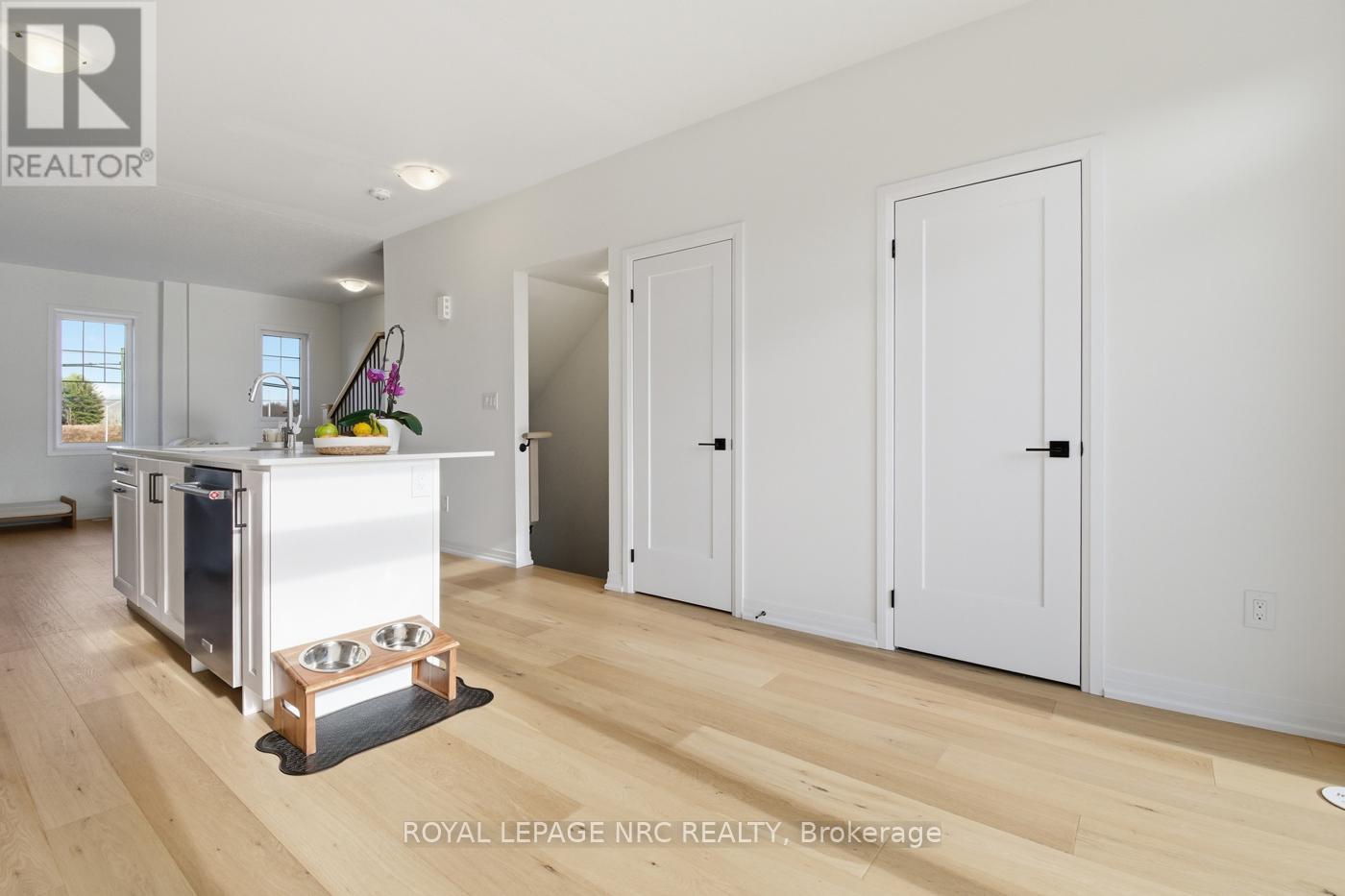 49 Melody Lane, Thorold, Ontario  L0S 1K0 - Photo 17 - X12700106