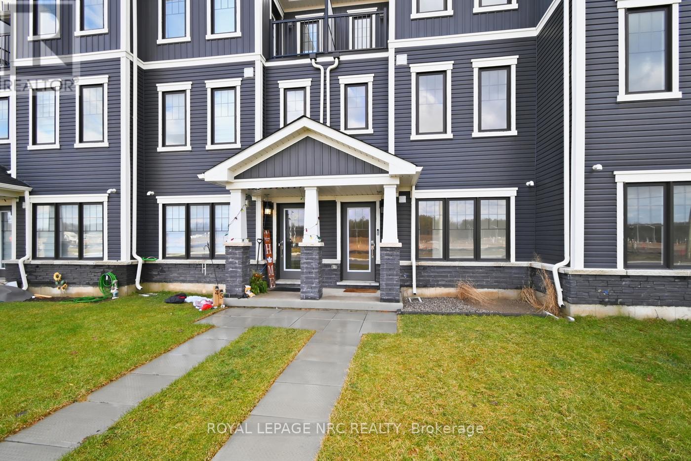 49 Melody Lane, Thorold, Ontario  L0S 1K0 - Photo 2 - X12700106