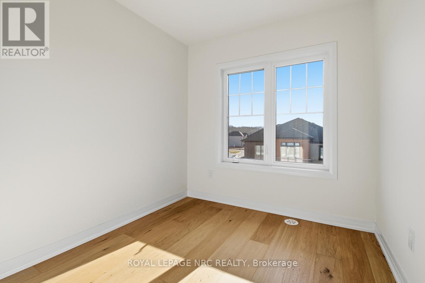 49 Melody Lane, Thorold, Ontario  L0S 1K0 - Photo 25 - X12700106