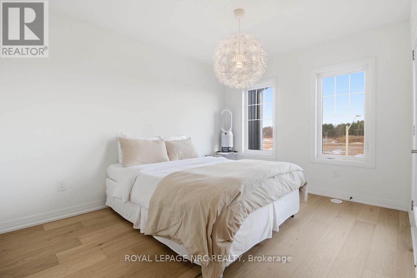 49 Melody Lane, Thorold, Ontario  L0S 1K0 - Photo 33 - X12700106