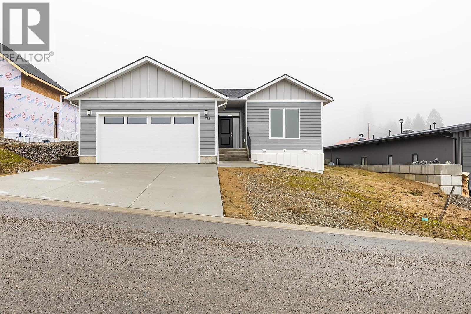 712 Mountain View Crescent, Creston, British Columbia