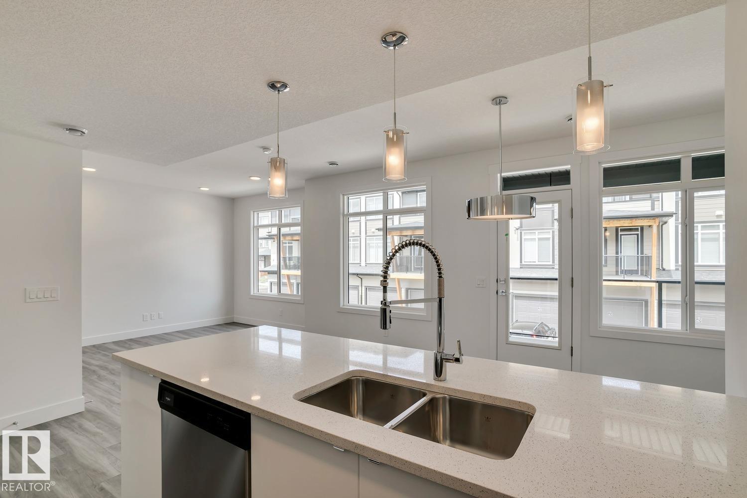 #40 16231 19 Av Sw, Edmonton, Alberta  T6W 5C6 - Photo 13 - E4470150