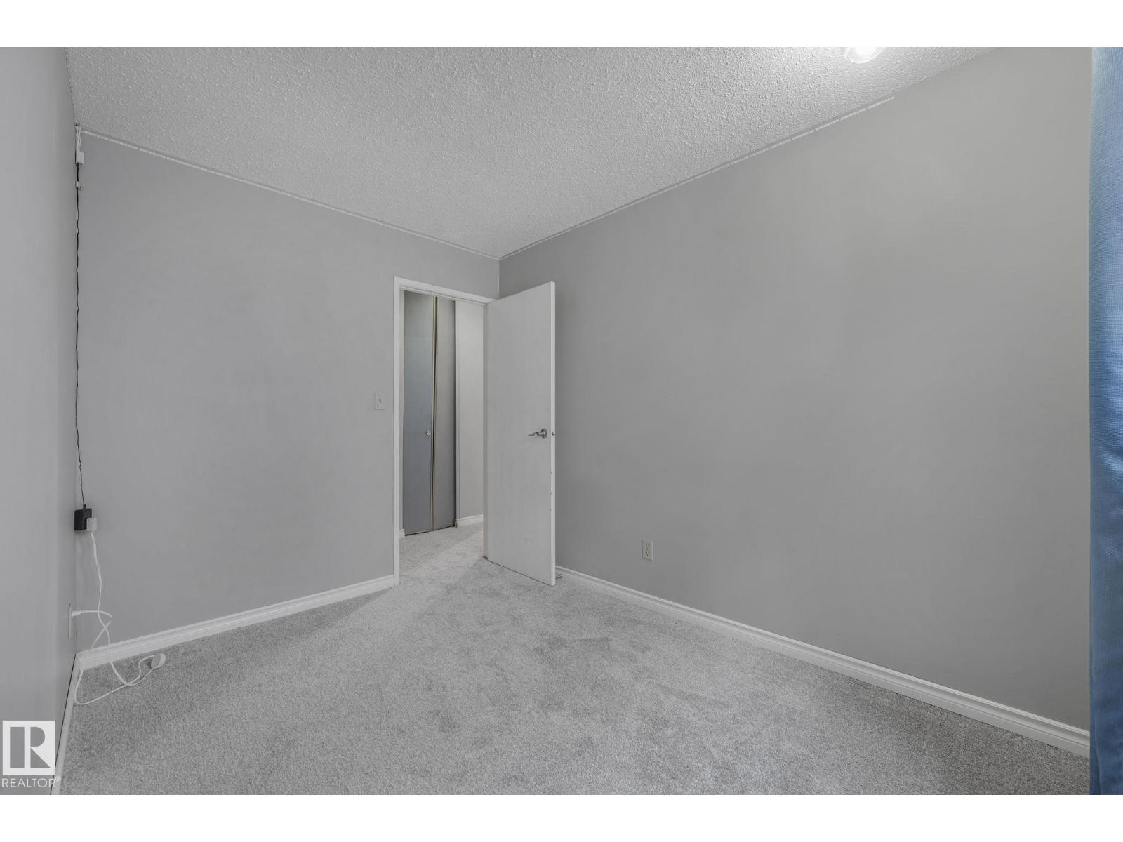 6411 12 Av Nw, Edmonton, Alberta  T6L 2G3 - Photo 29 - E4470152