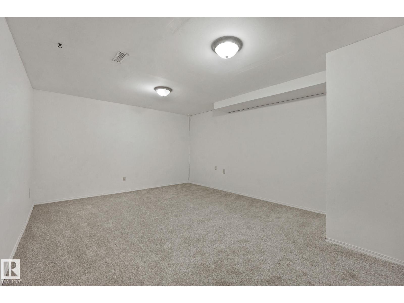 6411 12 Av Nw, Edmonton, Alberta  T6L 2G3 - Photo 31 - E4470152