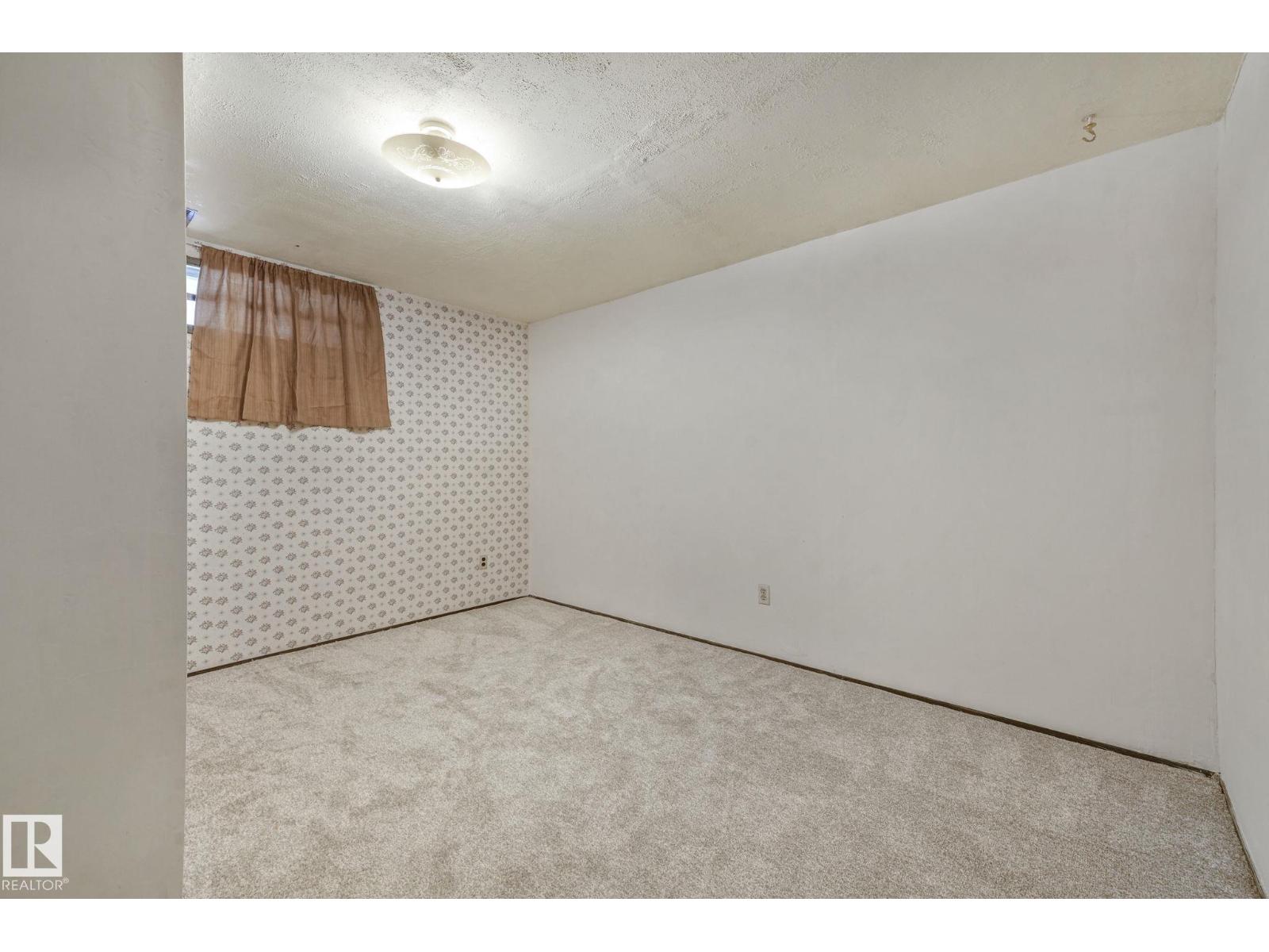 6411 12 Av Nw, Edmonton, Alberta  T6L 2G3 - Photo 33 - E4470152