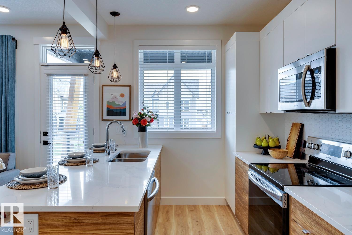 #41 16231 19 Av Sw, Edmonton, Alberta  T6W 5C6 - Photo 7 - E4470153