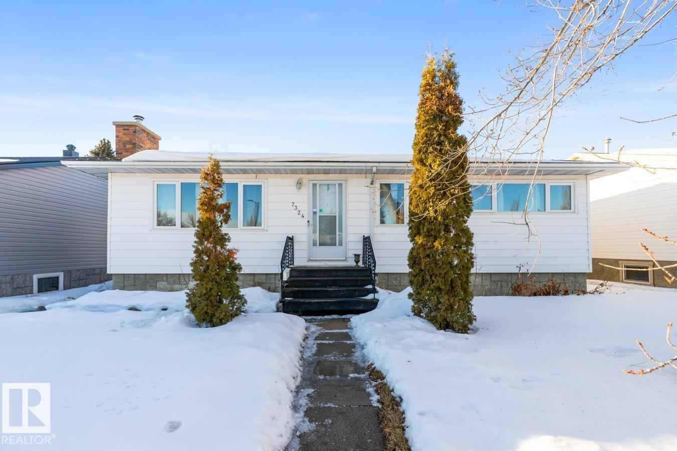 7324 77 St Nw, Edmonton, Alberta  T6C 2L2 - Photo 4 - E4470158