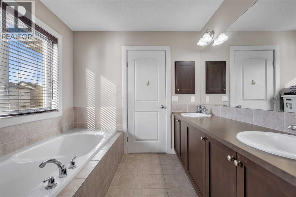 1564 Copperfield Boulevard Se, Calgary, Alberta  T2Z 0P6 - Photo 27 - A2279330