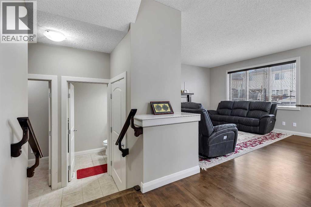 1564 Copperfield Boulevard Se, Calgary, Alberta  T2Z 0P6 - Photo 7 - A2279330