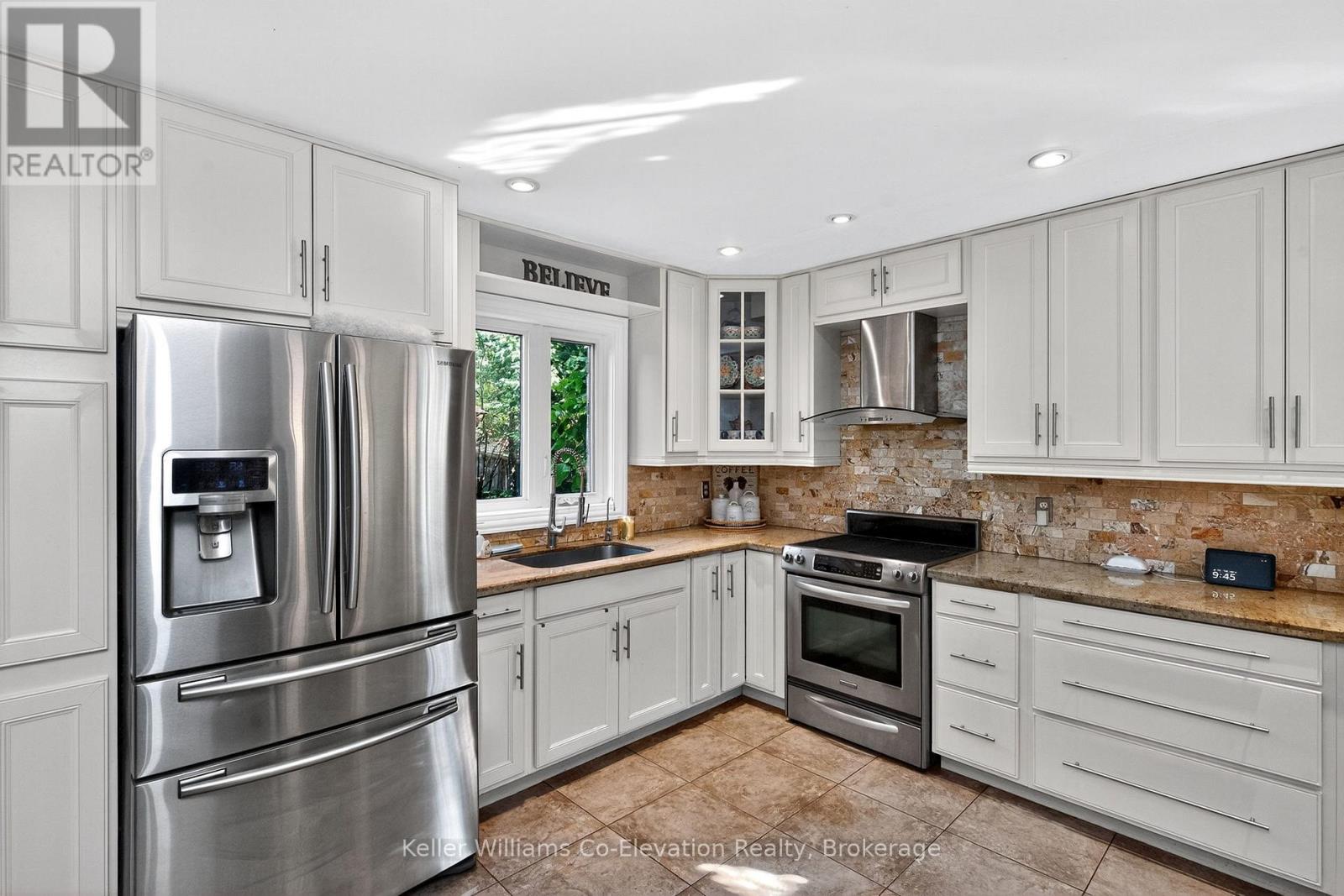 136 Birchwood Drive, Barrie (East Bayfield), Ontario  L4M 6Y1 - Photo 12 - S12700058