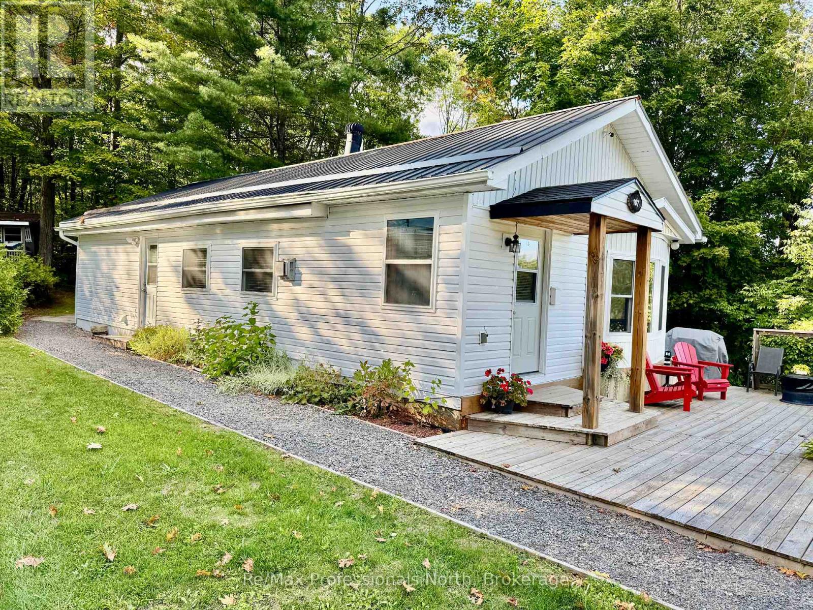 107 - 1007 Racoon Road, Gravenhurst (Morrison), Ontario  P1P 0C4 - Photo 3 - X12700090