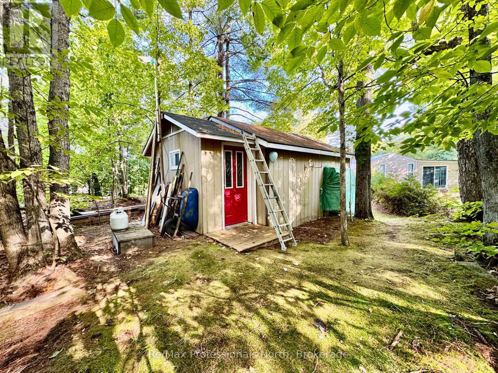 107 - 1007 Racoon Road, Gravenhurst (Morrison), Ontario  P1P 0C4 - Photo 6 - X12700090