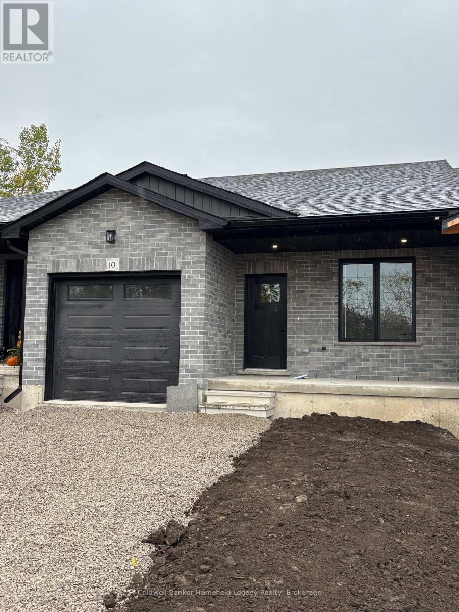 7-165 EGAN AVENUE N, St. Marys, Ontario