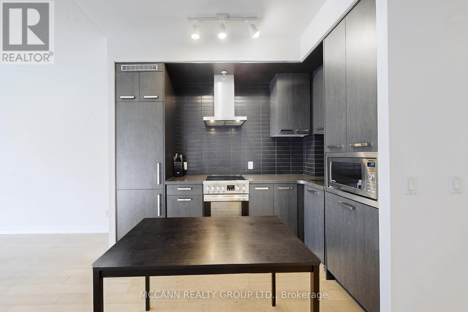 S322 - 455 Front Street E, Toronto, Ontario  M5A 0G2 - Photo 15 - C12699892