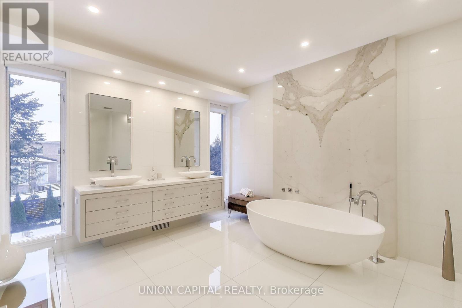 148 Highland Crescent, Toronto, Ontario  M2L 1H3 - Photo 22 - C12699910