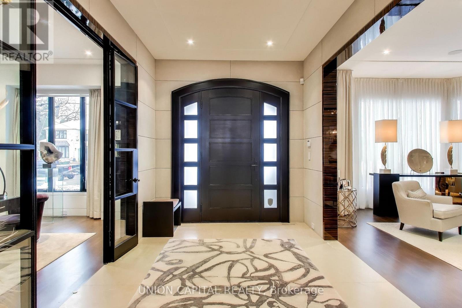 148 Highland Crescent, Toronto, Ontario  M2L 1H3 - Photo 4 - C12699910