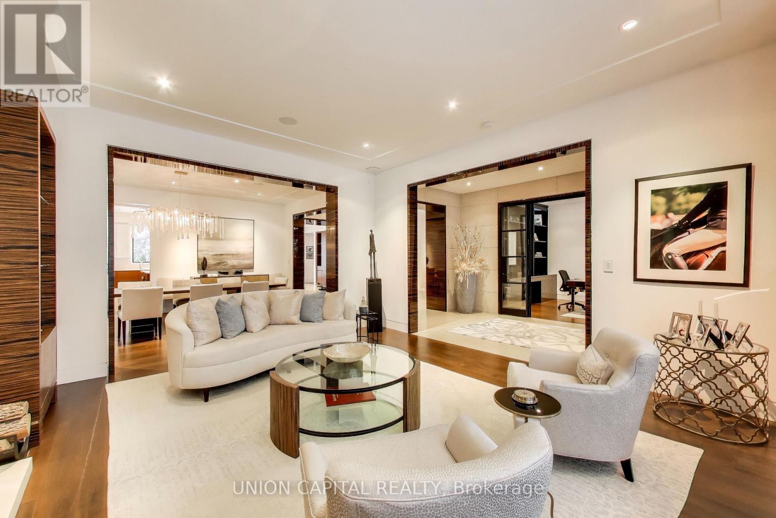 148 Highland Crescent, Toronto, Ontario  M2L 1H3 - Photo 6 - C12699910