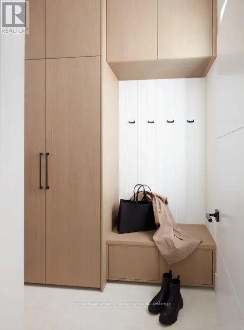 599 Castlefield Avenue, Toronto, Ontario  M5N 1L9 - Photo 14 - C12700102