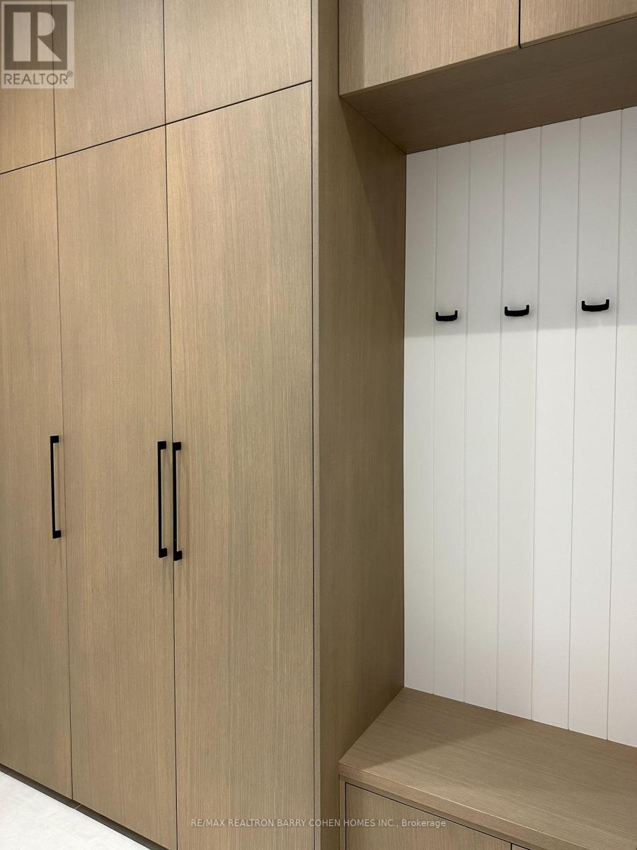 599 Castlefield Avenue, Toronto, Ontario  M5N 1L9 - Photo 15 - C12700102