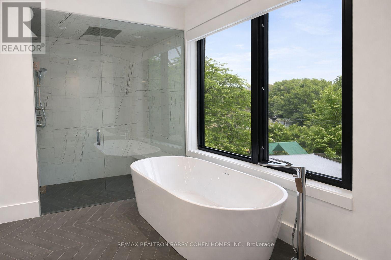 599 Castlefield Avenue, Toronto, Ontario  M5N 1L9 - Photo 18 - C12700102