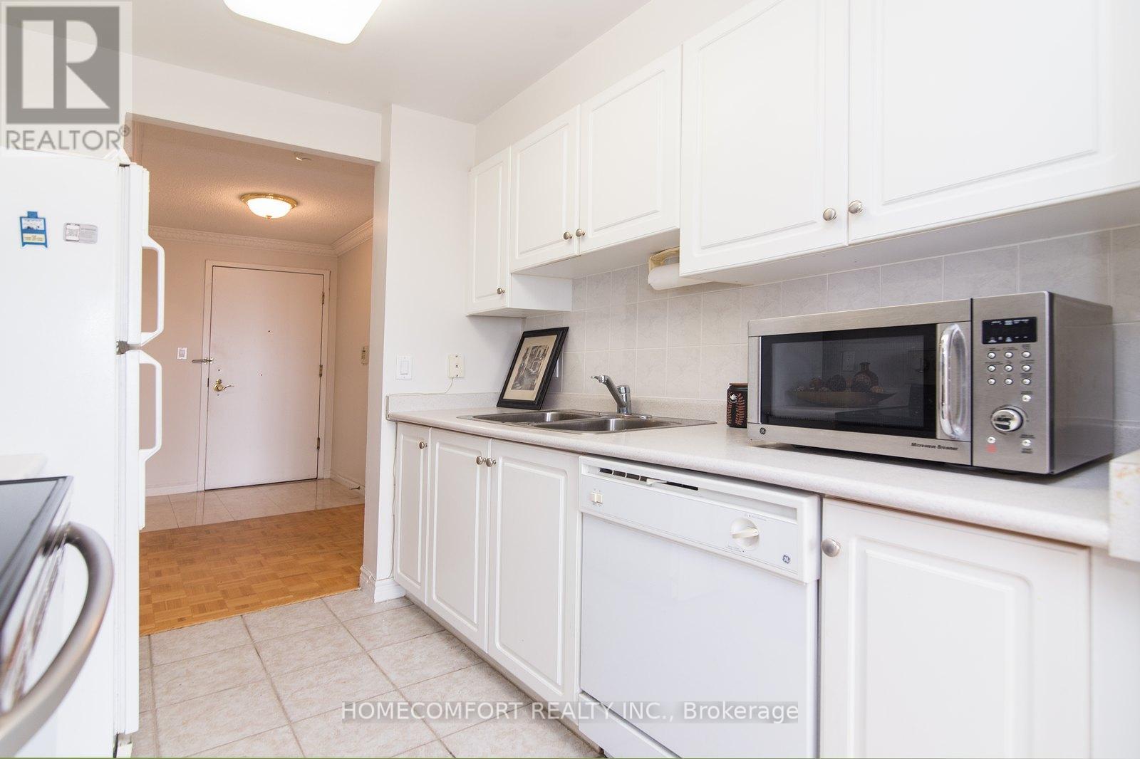 1022 - 1883 Mcnicoll Avenue, Toronto, Ontario  M1V 5M3 - Photo 11 - E12699946