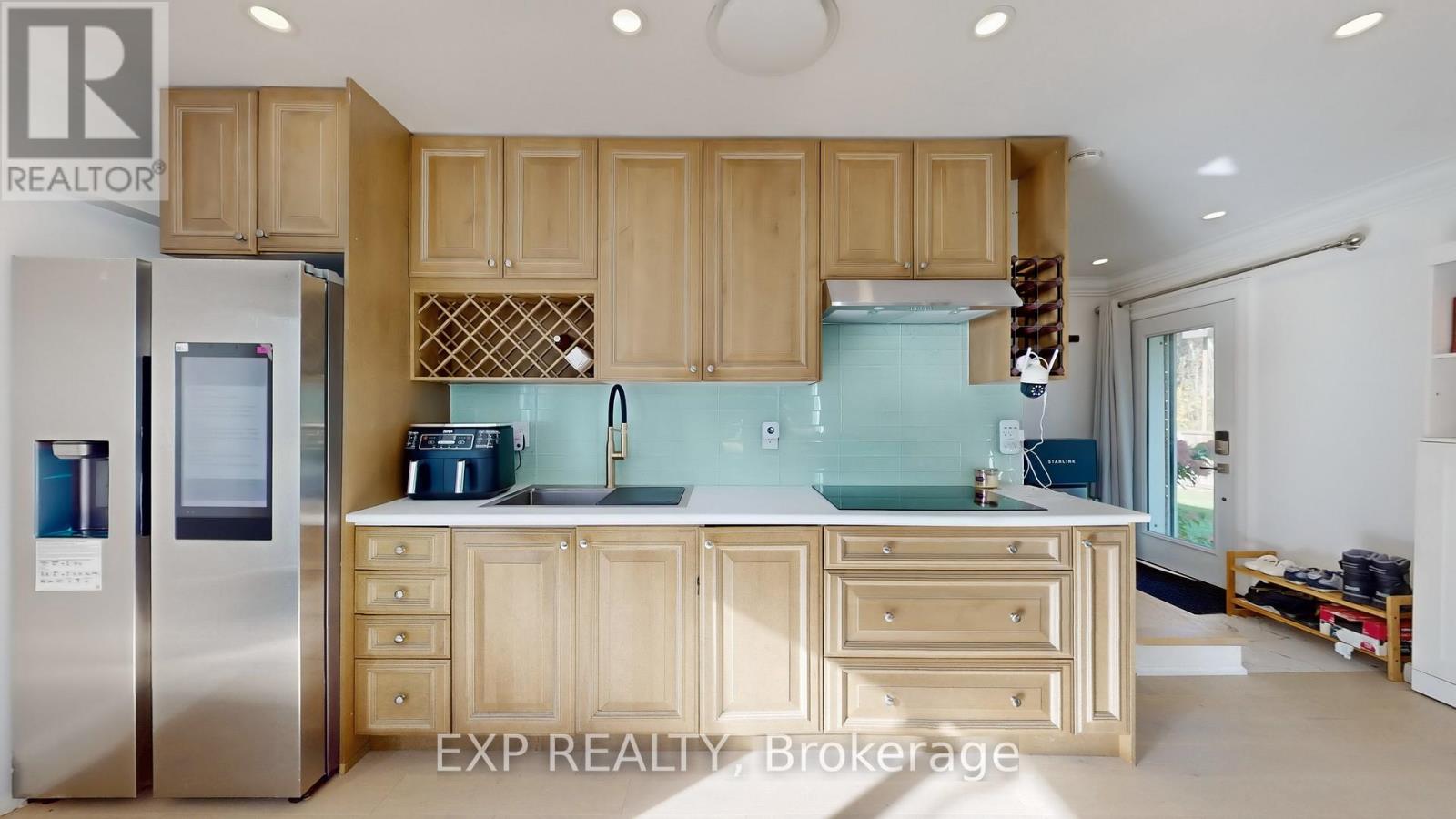 24762 Weirs Side Road, Georgina, Ontario  L0E 1N0 - Photo 13 - N12457198