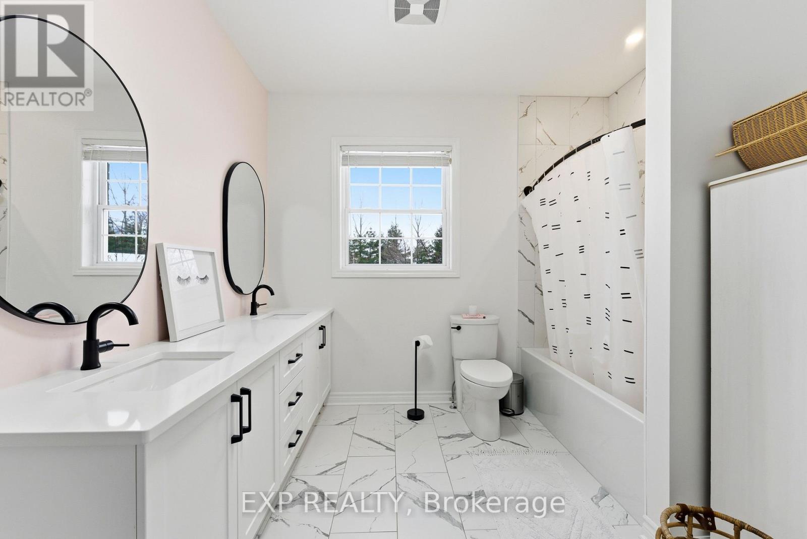 107 Country Charm Drive, Belleville (Thurlow Ward), Ontario  K0K 2V0 - Photo 30 - X12699456