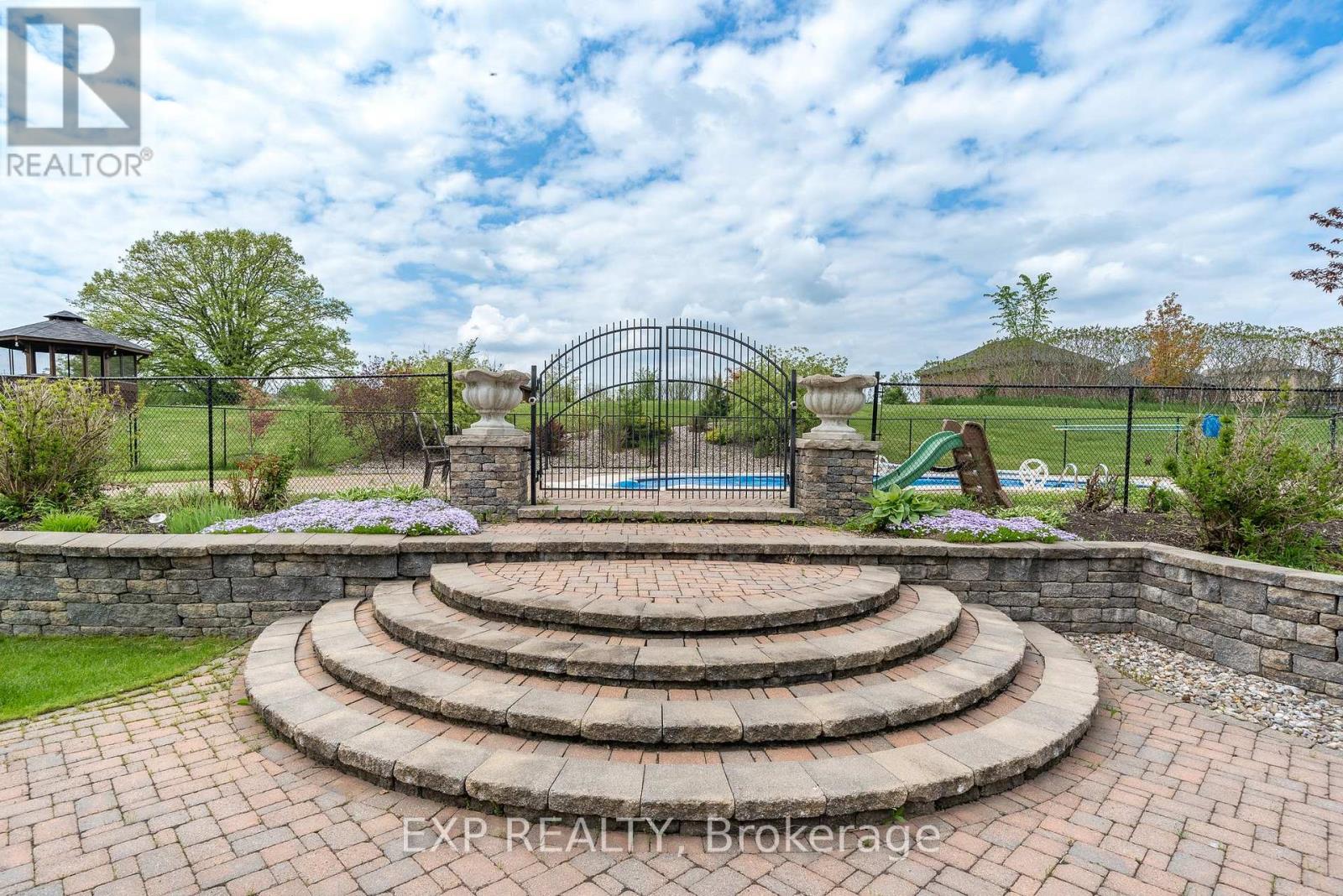 107 Country Charm Drive, Belleville (Thurlow Ward), Ontario  K0K 2V0 - Photo 45 - X12699456