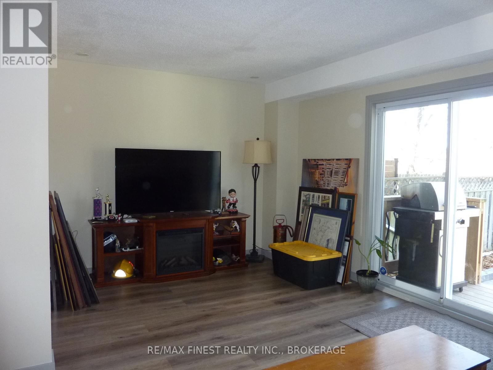 490 Grandtrunk Avenue, Kingston (East Gardiners Rd), Ontario  K7M 8P6 - Photo 9 - X12699394