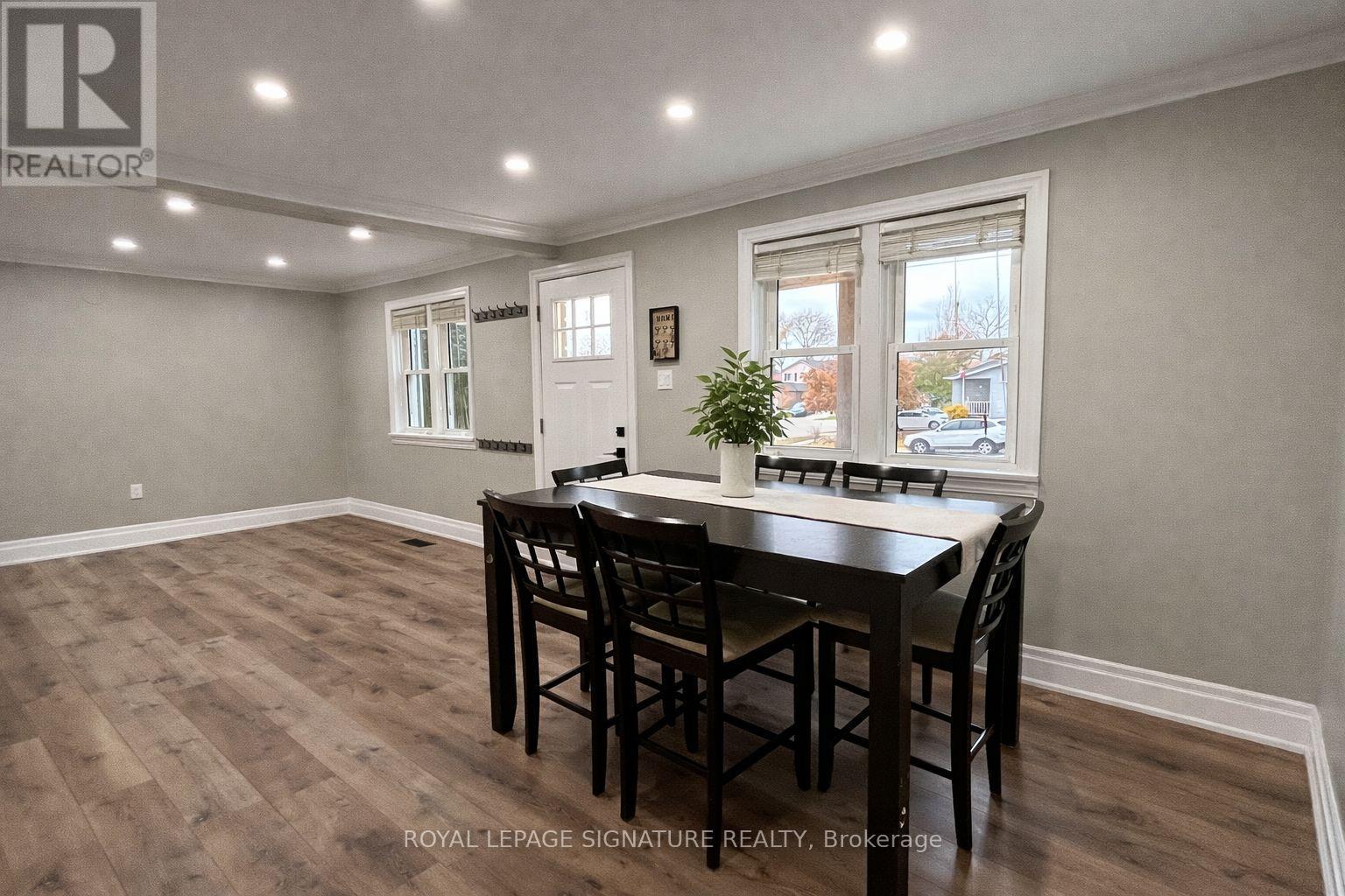 55 Stafford Street, Woodstock, Ontario  N4S 3Z8 - Photo 7 - X12520750